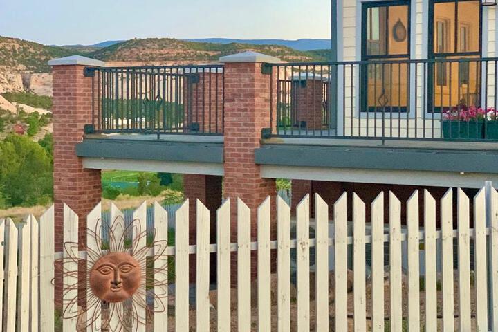 Annies Place Bed & Breakfast