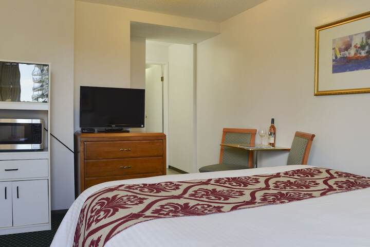 Room 14 of 29