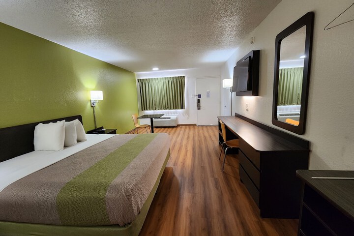 Room 25 of 50