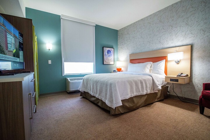 Room 21 of 33