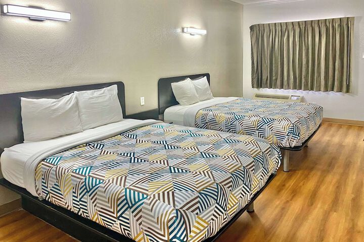 Motel 6 Huntington WV