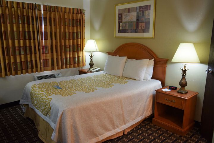 Room 47 of 102
