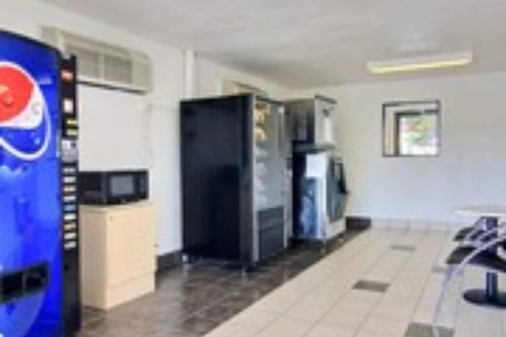 Motel 6 Kingsville TX