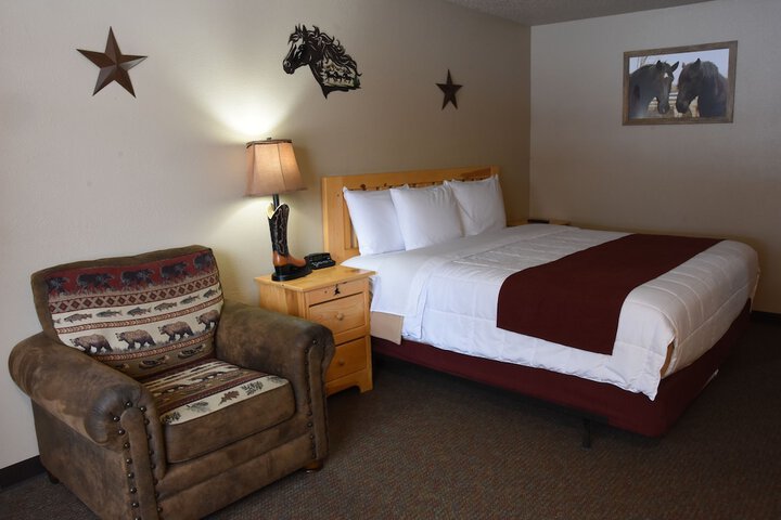 Woodside Dells Hotel & Suites