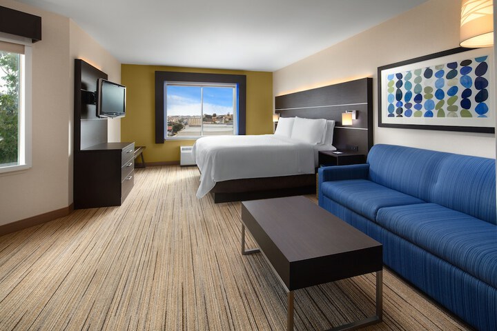 Room 7 of 27