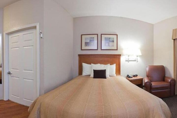 Room 20 of 29