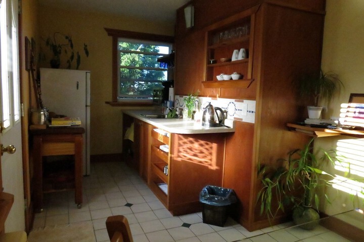 Dining 10 of 14