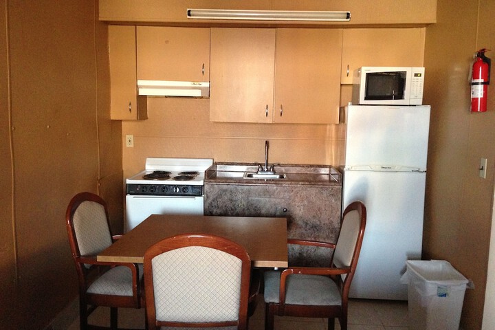 Room 11 of 39