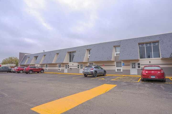 Executive Inn Owatonna Hwy 35