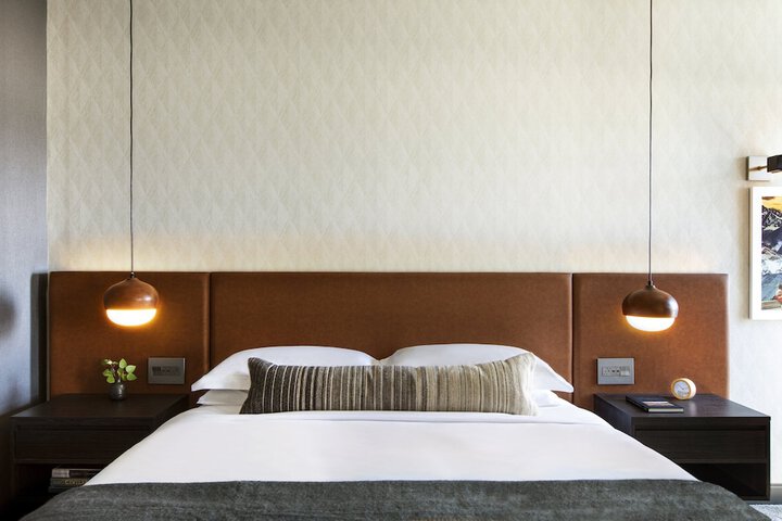 Kimpton Armory Hotel Bozeman by IHG