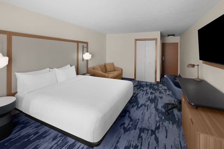 Room 19 of 29