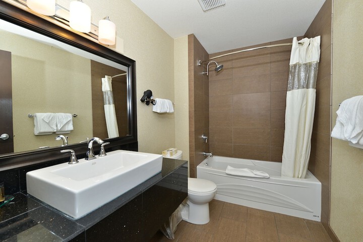 Room 12 of 42