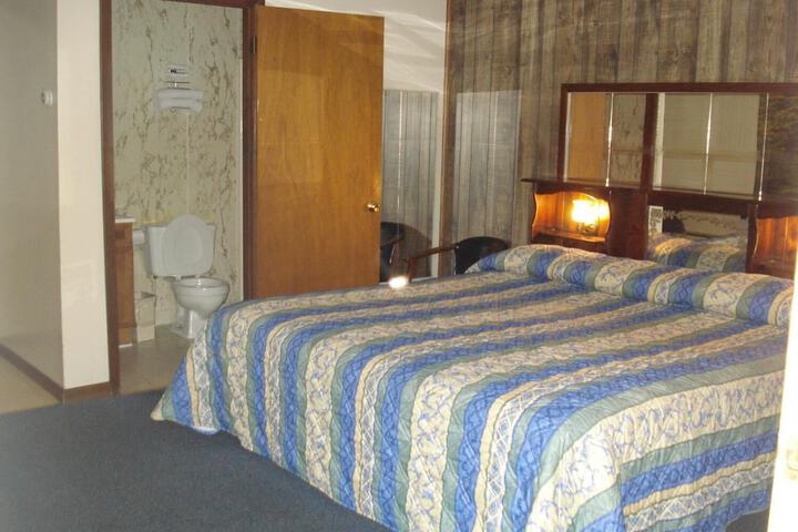 Room 17 of 24