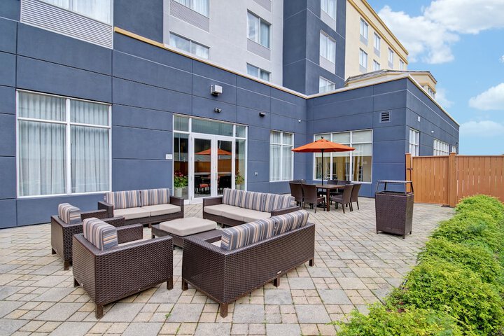 Terrace/Patio 52 of 53