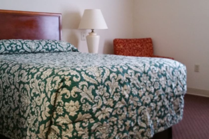 Room 10 of 10