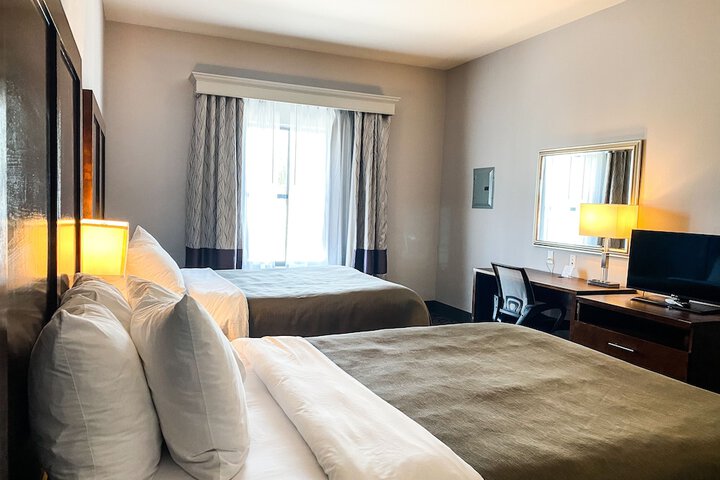 Room 25 of 49