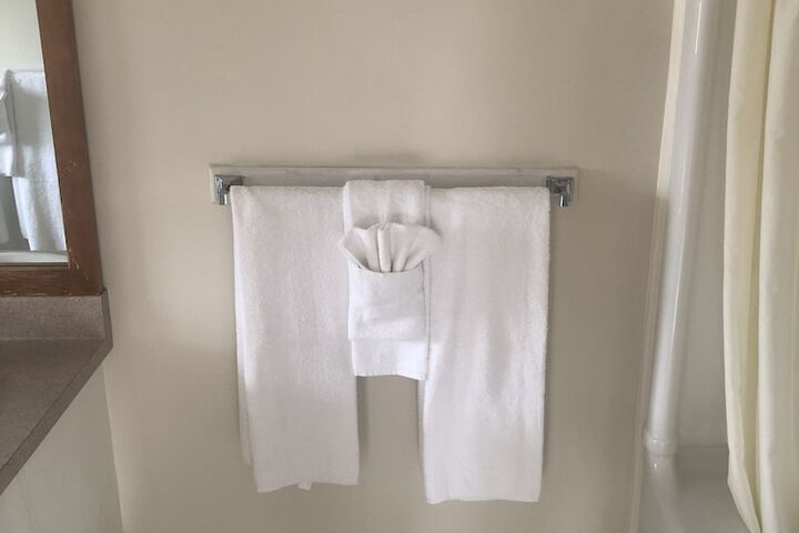 Room 41 of 103