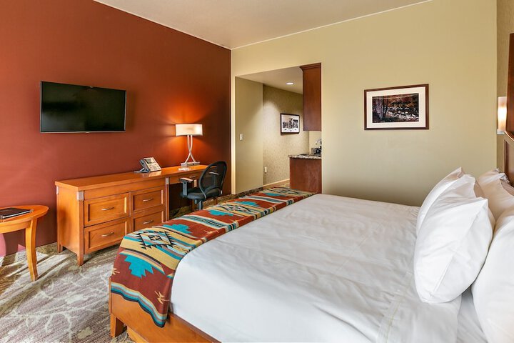 Room 47 of 77