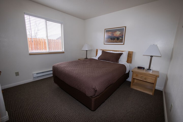 Austins Chuckwagon Lodge