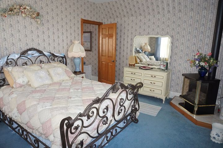 Room 29 of 52