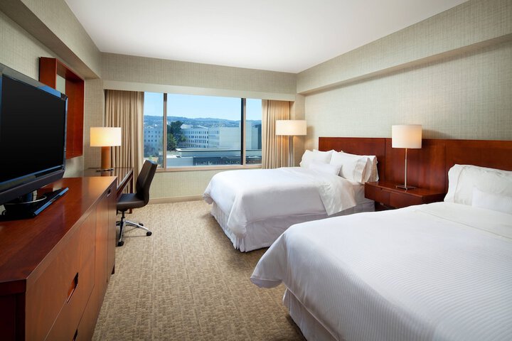 Room 20 of 47