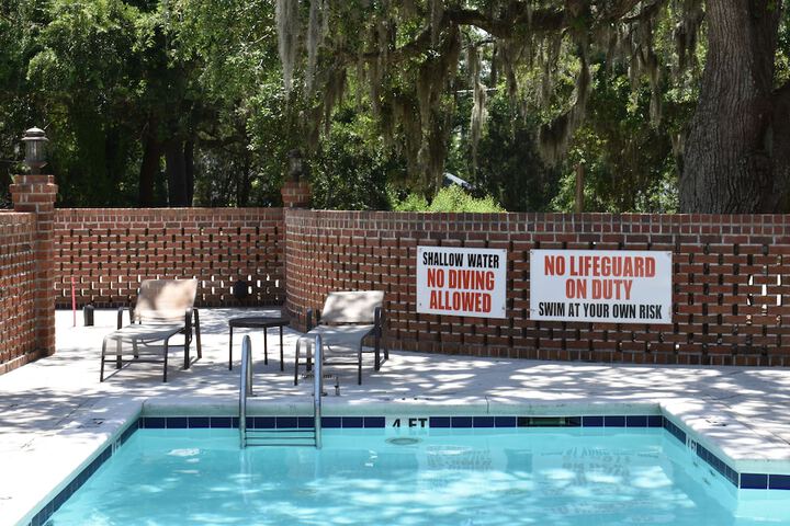 Pool 6 of 45