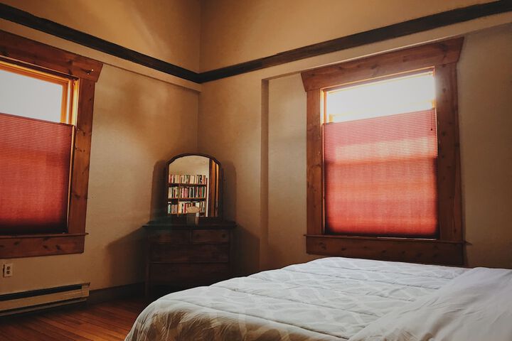 Room 34 of 68