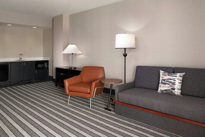 Courtyard by Marriott Boston Brookline