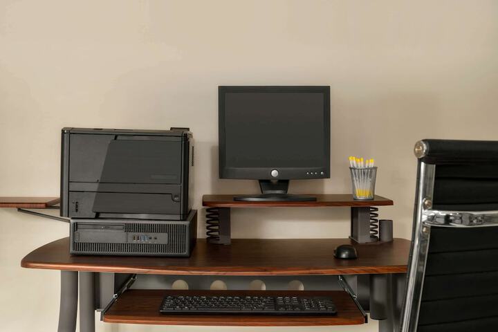 Business Center 26 of 26