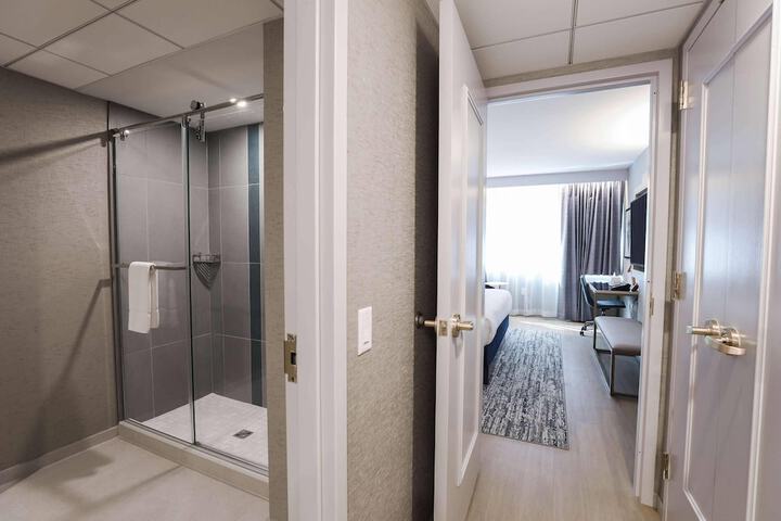 Radisson Plaza Hotel at Kalamazoo Center