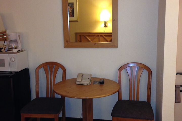 Room 12 of 56