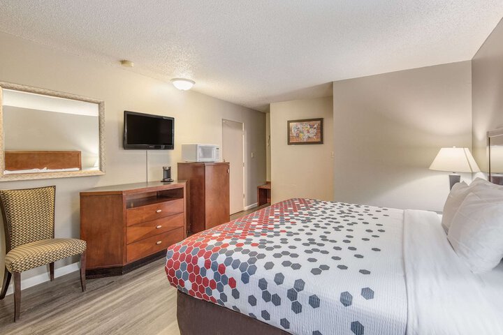 Room 20 of 27