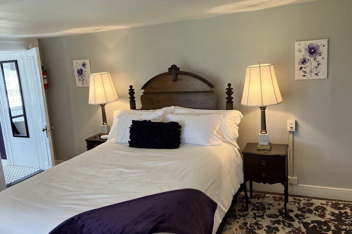 Room 29 of 93