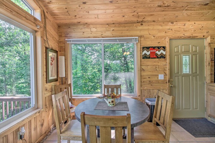 Big Lake Getaway w / Private Beach + Fire Pit!