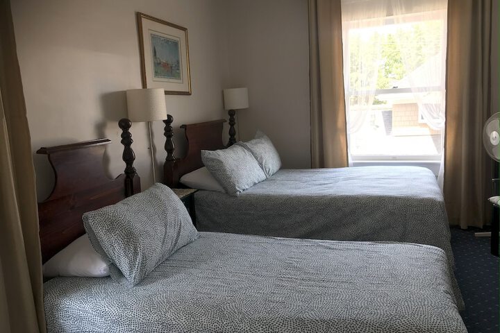Room 44 of 73