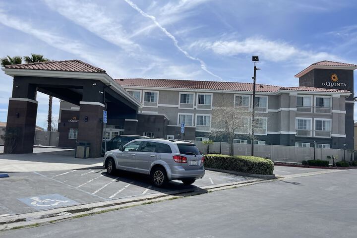 Hotel 2 of 52