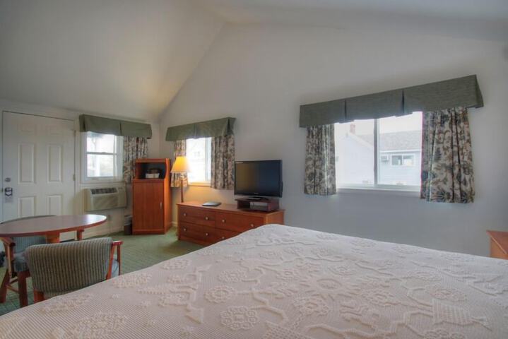 Room 73 of 92