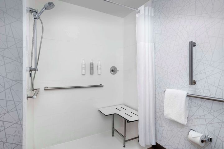 Room 20 of 31