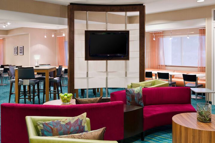 Hotel Interior 4 of 22