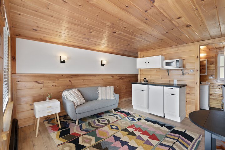 Room 7 of 20