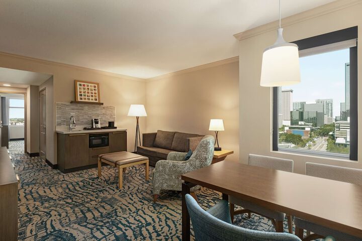Room 47 of 108
