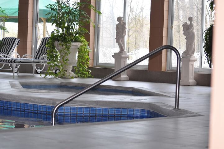Pool 5 of 50