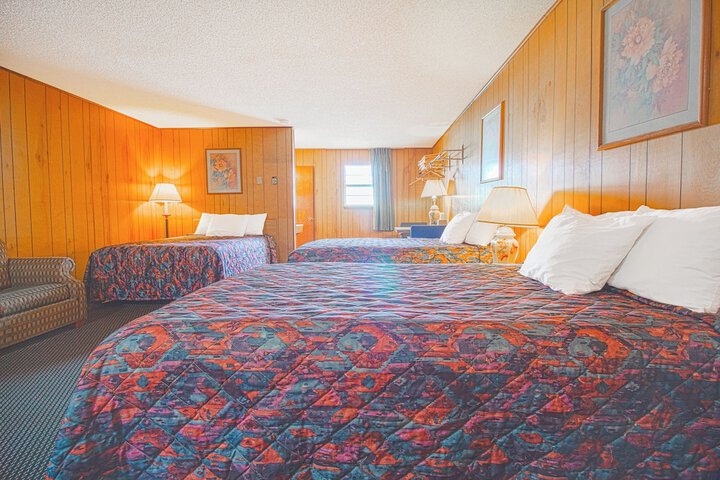 Room 72 of 92
