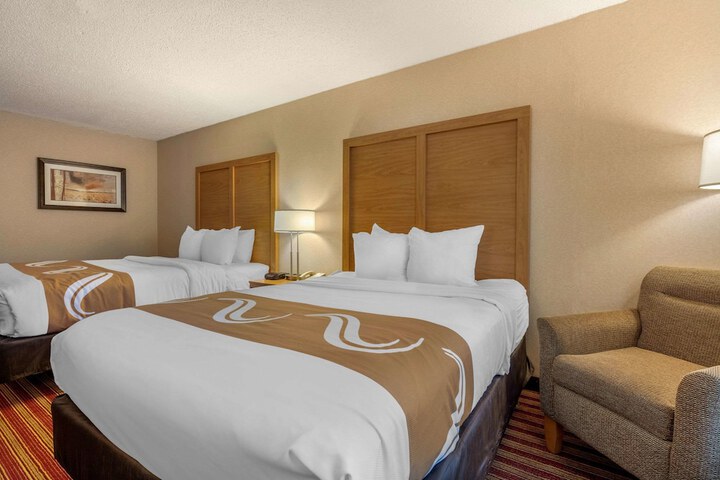 Quality Inn Exit 4