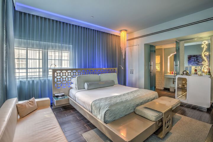 Room 20 of 45