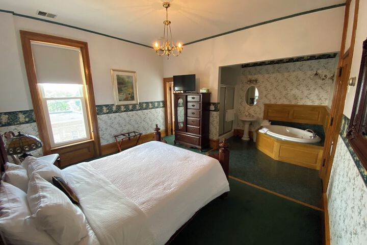 Room 21 of 75