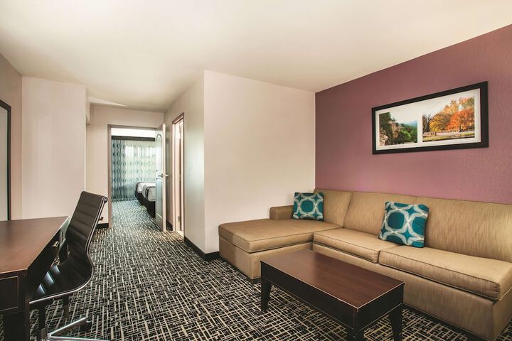 Room 15 of 31