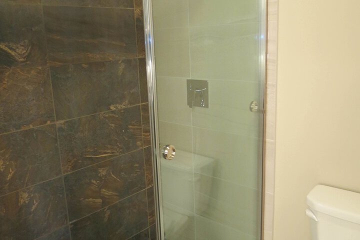 Room 14 of 22