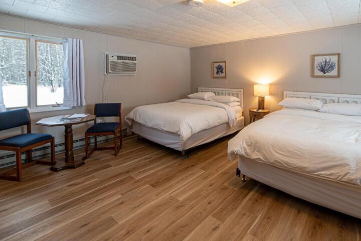 Star Gate Motel