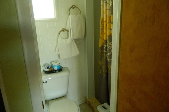 Room 50 of 89